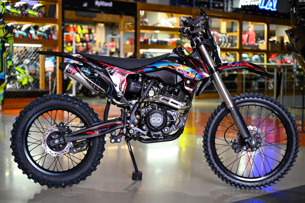 Мотоцикл кроссовый / эндуро OXO (Оксо) Base 250 M (CS250M) 21\18 Red | Мототека